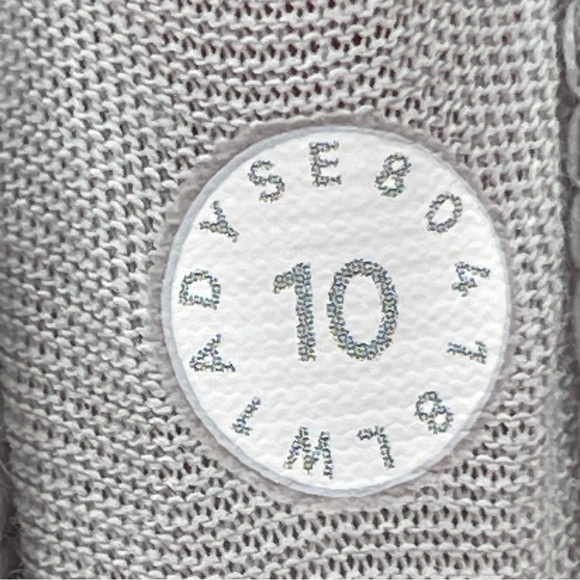 Lululemon Power Pose Tank in Wee Are From Space Ice Grey Alpine White Size 10 - Picture 13 of 13